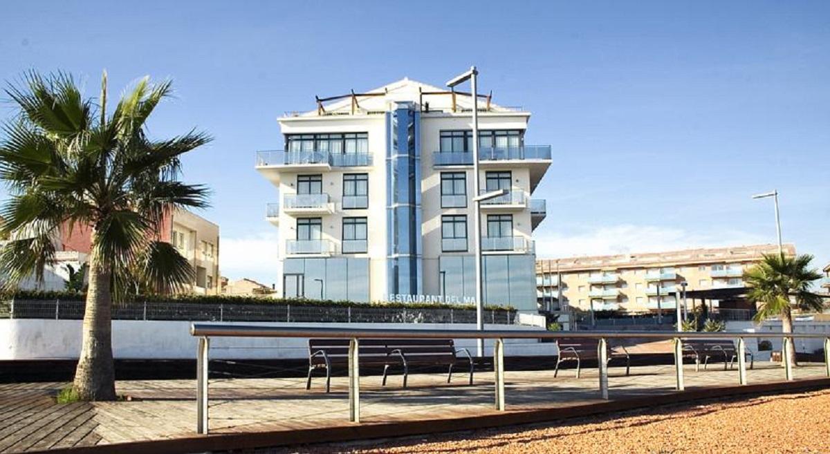Flamingo 4*
